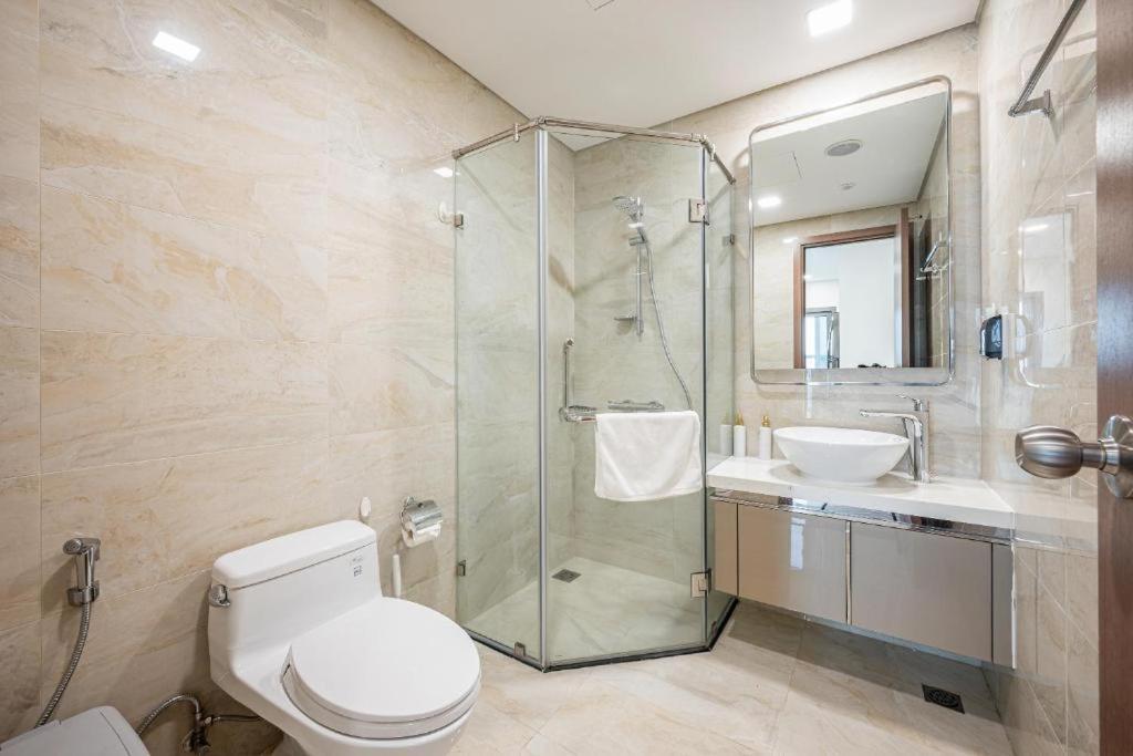 Tony Luxury Inside Landmark 81 Tower Hotel