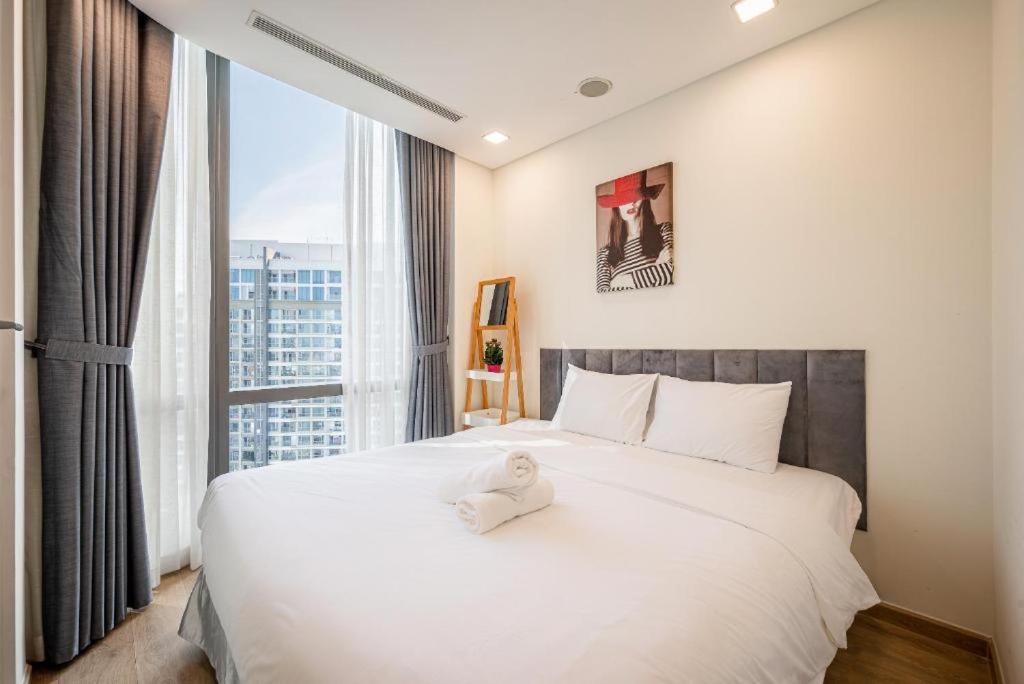 Tony Luxury Inside Landmark 81 Tower Hotel Ho Chi Minh City