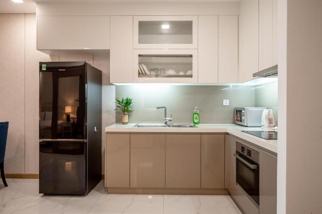 Tony Luxury Inside Landmark 81 Tower Hotel