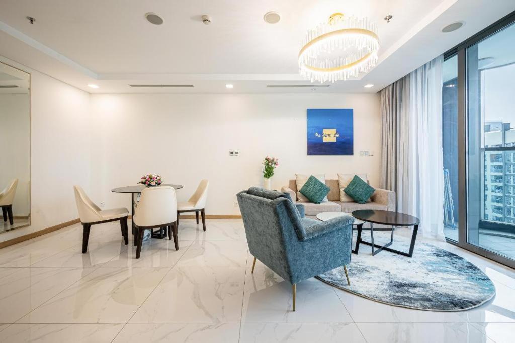 Khách sạn Tony Luxury Inside Landmark 81 Tower