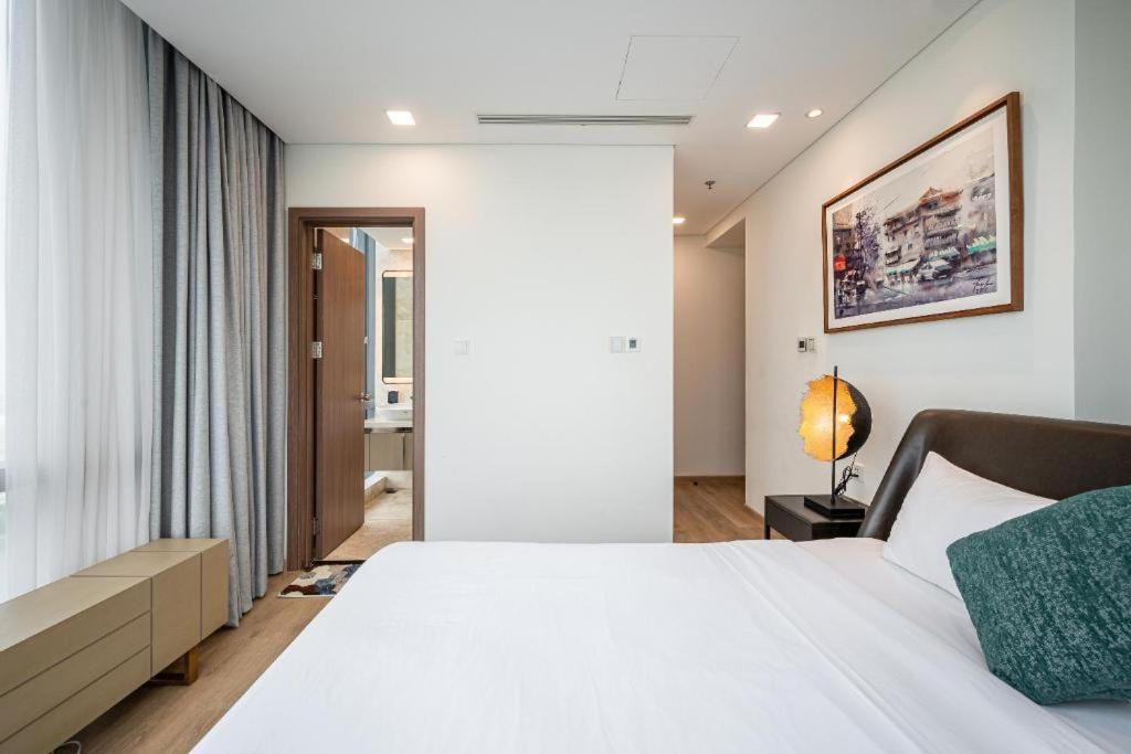 Tony Luxury Inside Landmark 81 Tower TP. Hồ Chí Minh