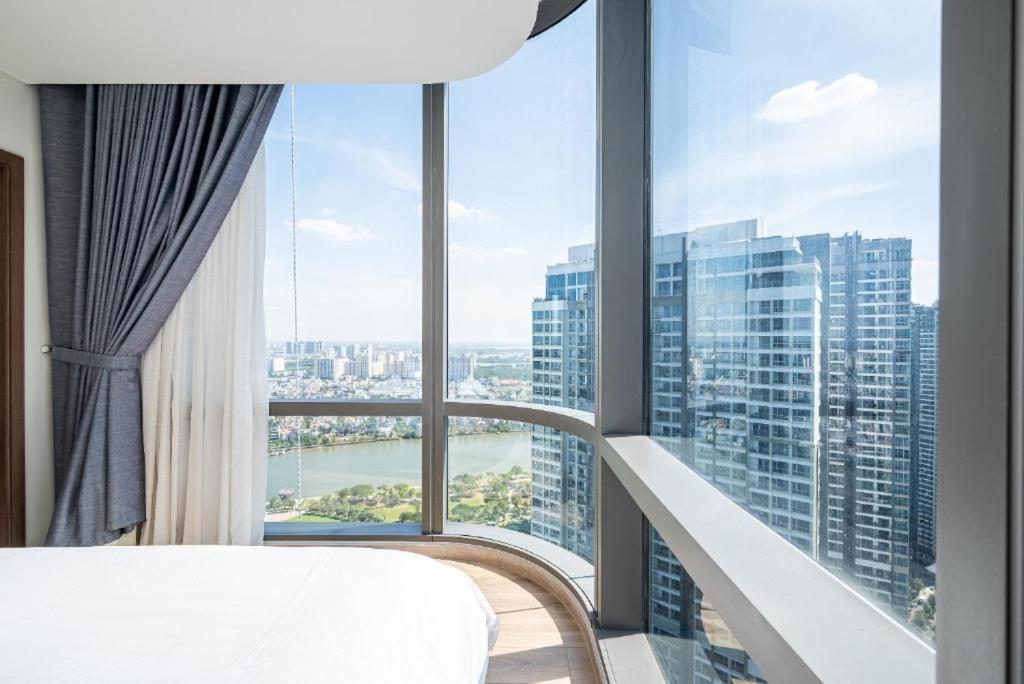 Khách sạn Tony Luxury Inside Landmark 81 Tower