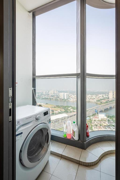 Tony Luxury Inside Landmark 81 Tower Khách sạn *